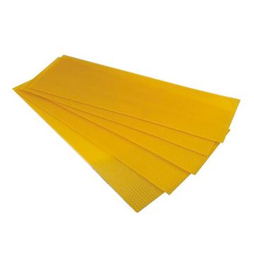 Formats spéciaux - 1 kg de feuilles gaufrées de cire sélectionnée